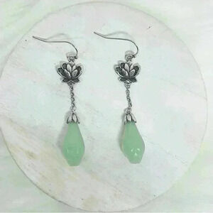 Lotus Classical Retro Earrings